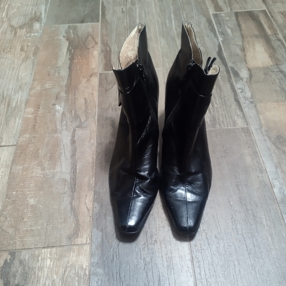 Bellini Leather Booties - Picture 3 of 4